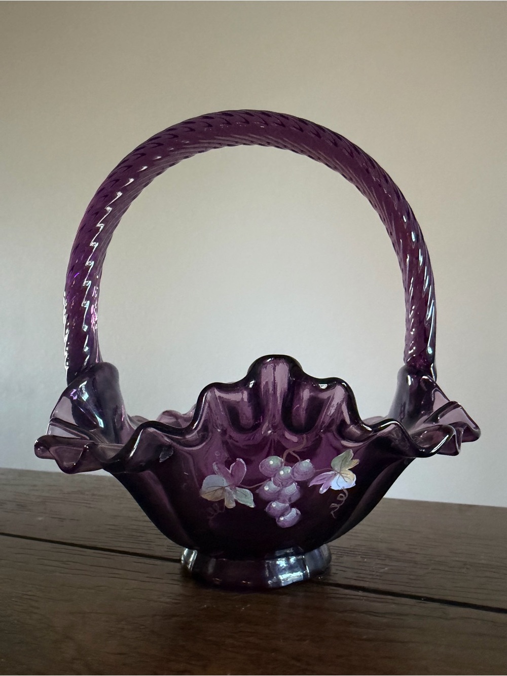 Fenton Art Glass Lavender Basket Artist Signed Fenton Scalloped Candy Dish Handl